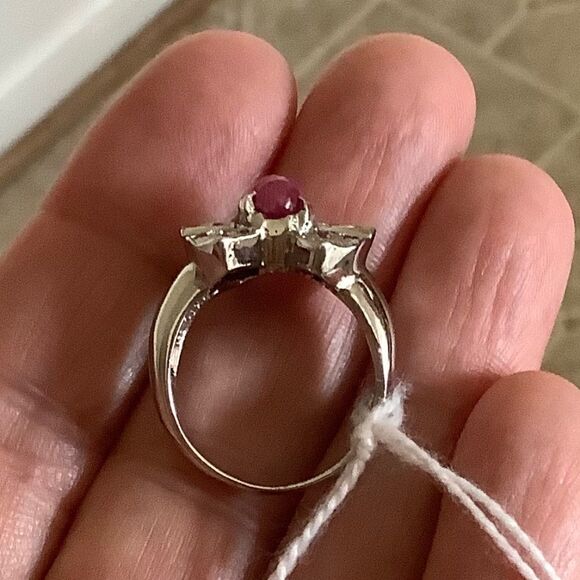 STERLING SILVER 925 RED RUBY RING SIZE US 7.5 - Picture 2 of 6